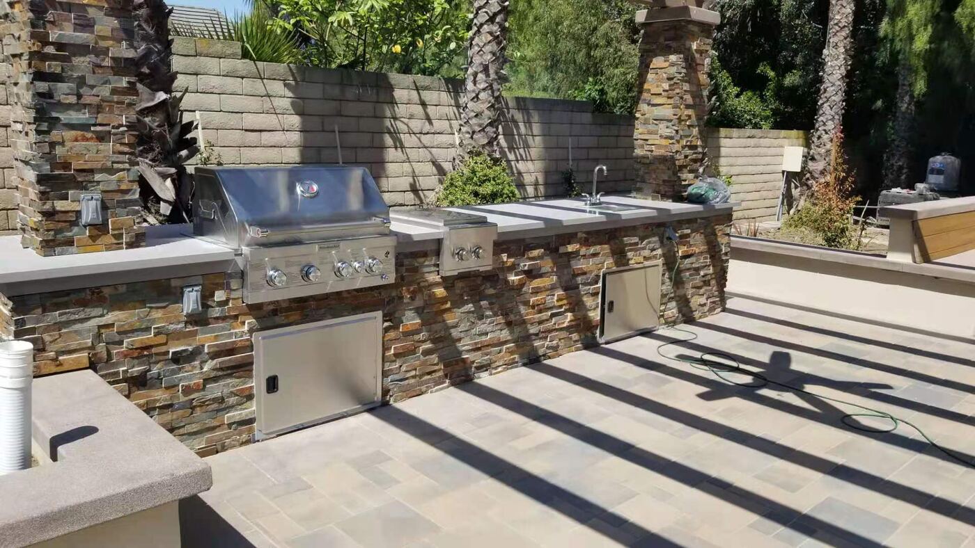 Barbecue island stonework